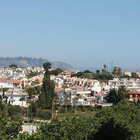 Apartamento Luminoso Y Reformado En Nerja