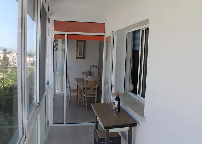 Luminoso Y Reformado En Appartement